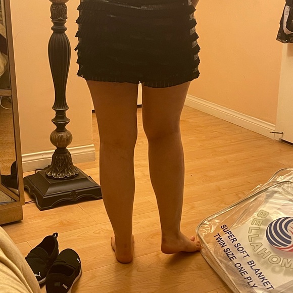 Mini skirt - Picture 3 of 3